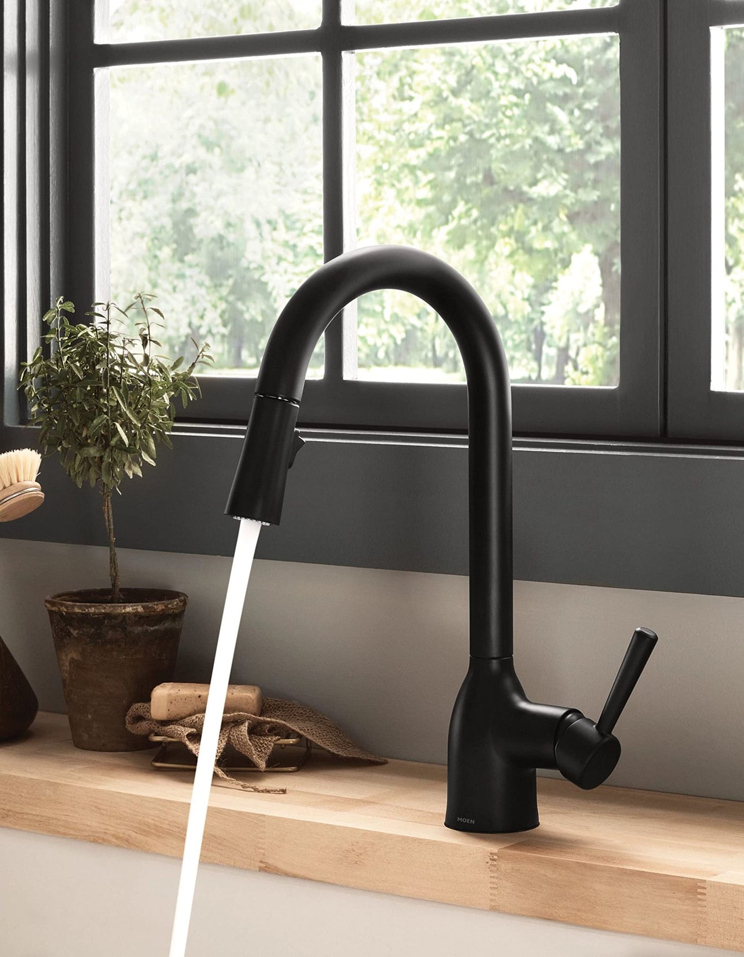 Moen Adler Spot Resist Stainless One-Handle High Arc Kitchen Sink Faucet with Power Clean, Kitchen Faucet with Pull Down Sprayer, 87233SRS